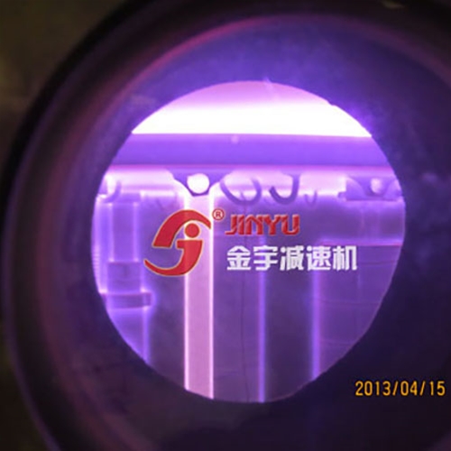 輝光離子氮化工件產生輝光