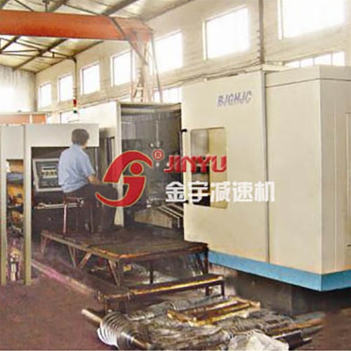 大型數控用包絡機床GJK75加工蝸桿